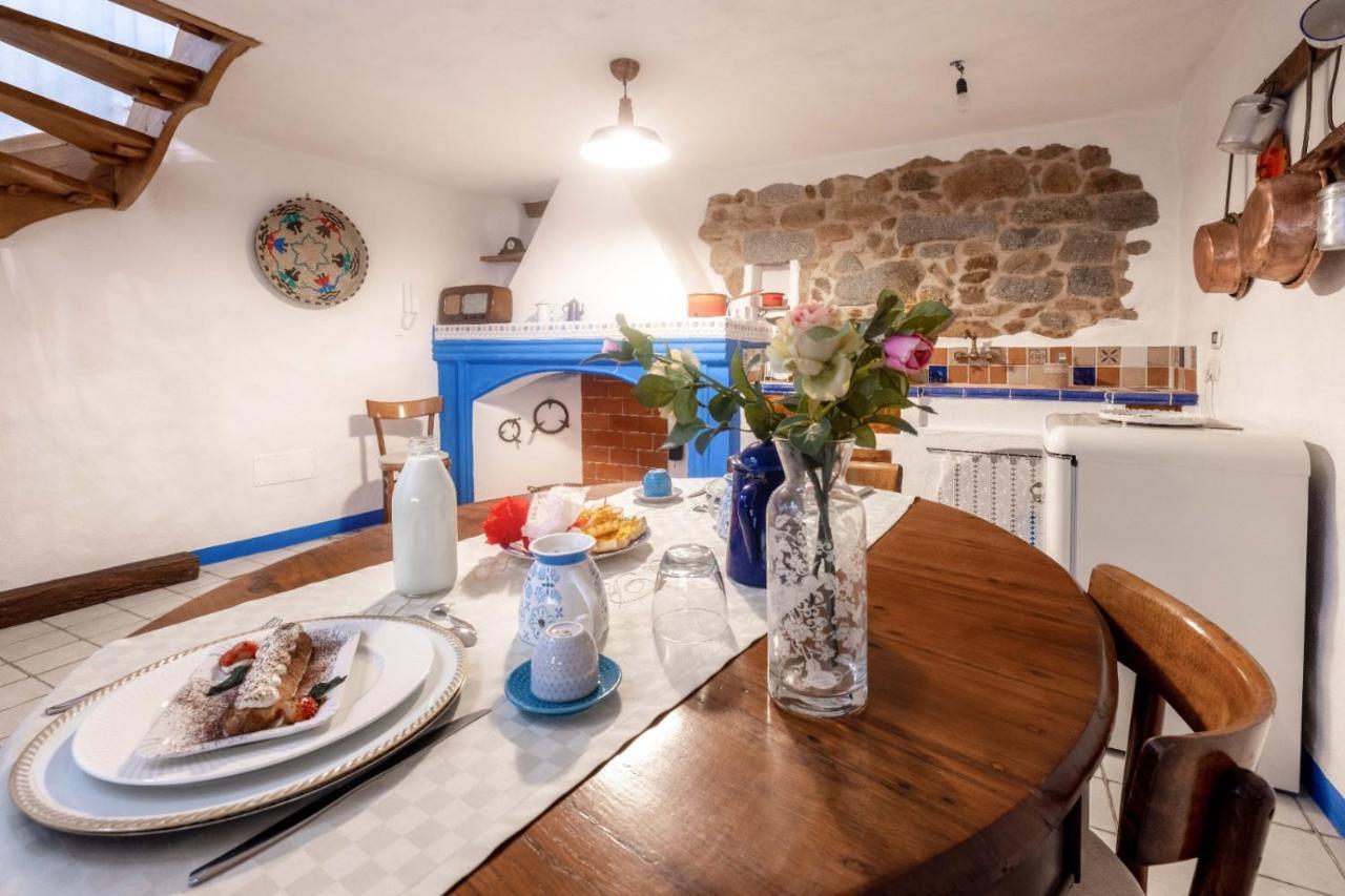 フォンニ Casa Masini Bed & Breakfast エクステリア 写真